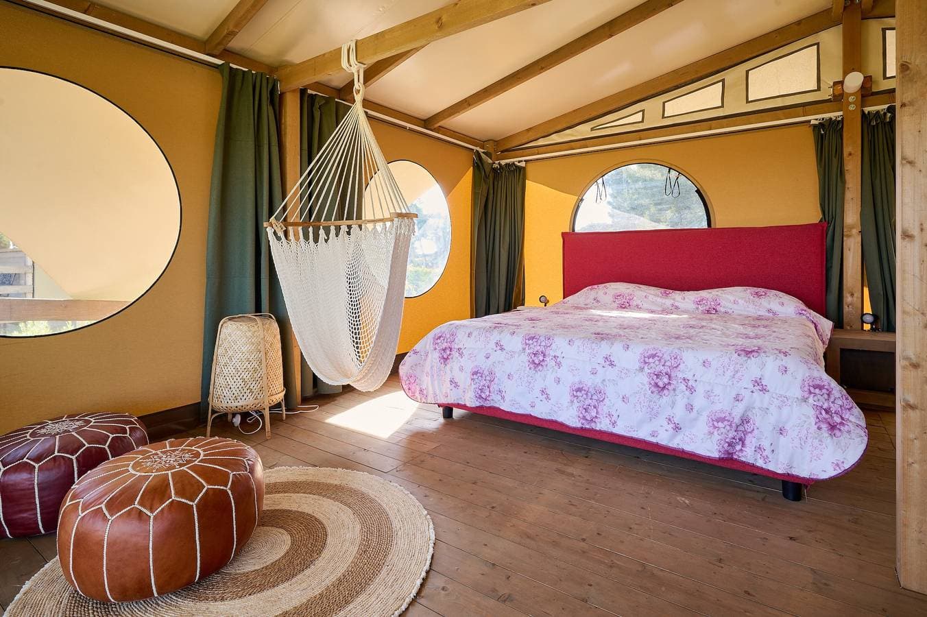 Foto 10 von 22: Einzimmerapartment 'Suite Glamping Vicino Al Mare' mit privater Terrasse und WLAN