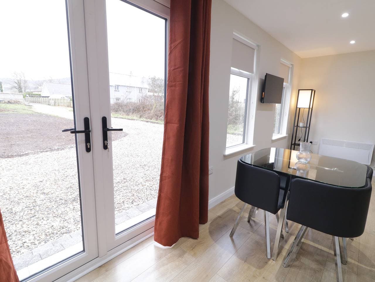 Foto 9 von 18: Lodge für 4 Personen mit Garten