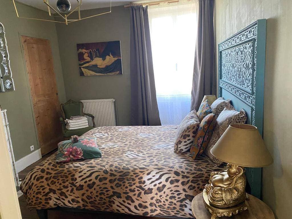 Foto 4 von 7: Double Room with Private Bathroom