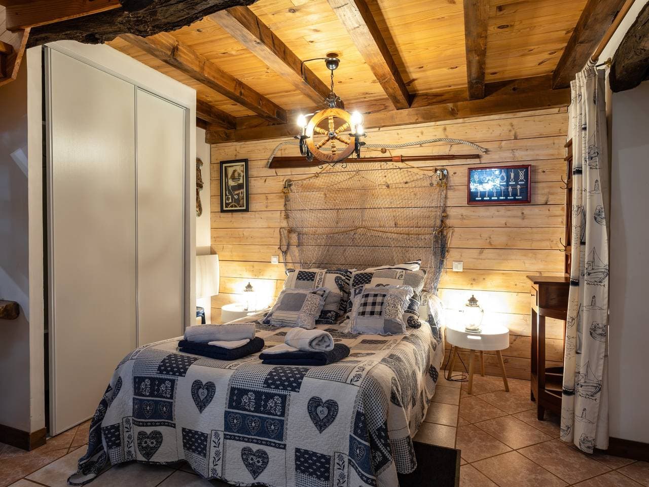 Foto 2 von 45: Gästehaus „Chambre Marine“ mit gemeinsamer Terrasse, Garten und WLAN