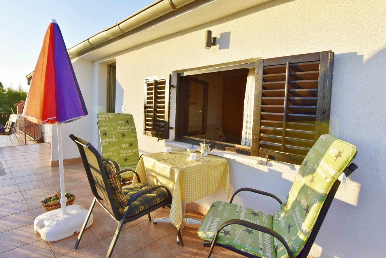 Foto 5 von 39: Charmante Wohnung in Zambratija mit Meerblick