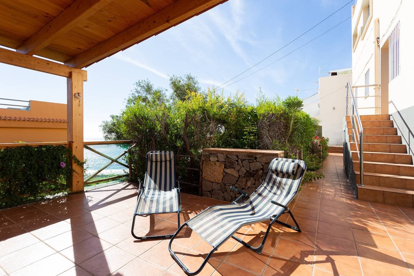 Foto 7 von 44: Ruhig gelegenes Apartment mit grosser Terrasse, BBQ und W-Lan