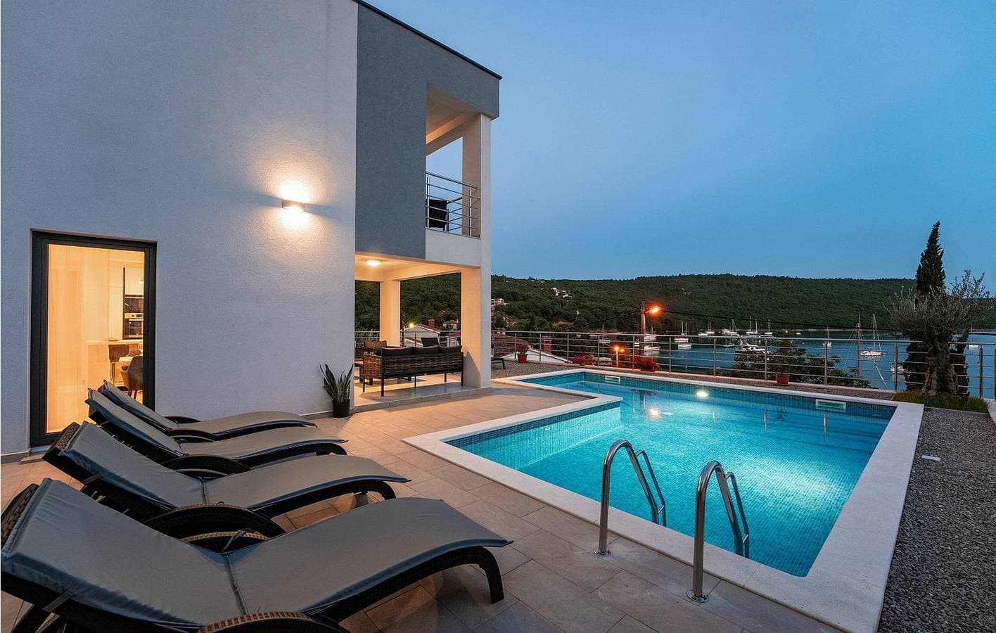 Foto 5 von 50: Apartment am Meer mit Terrasse, WLAN und Parkplatz – nur wenige Schritte von der Küste und dem Stadtzentrum entfernt
