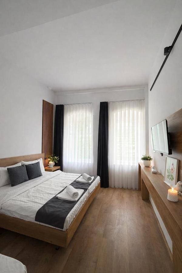 Foto 3 von 8: Deluxe King Suite
