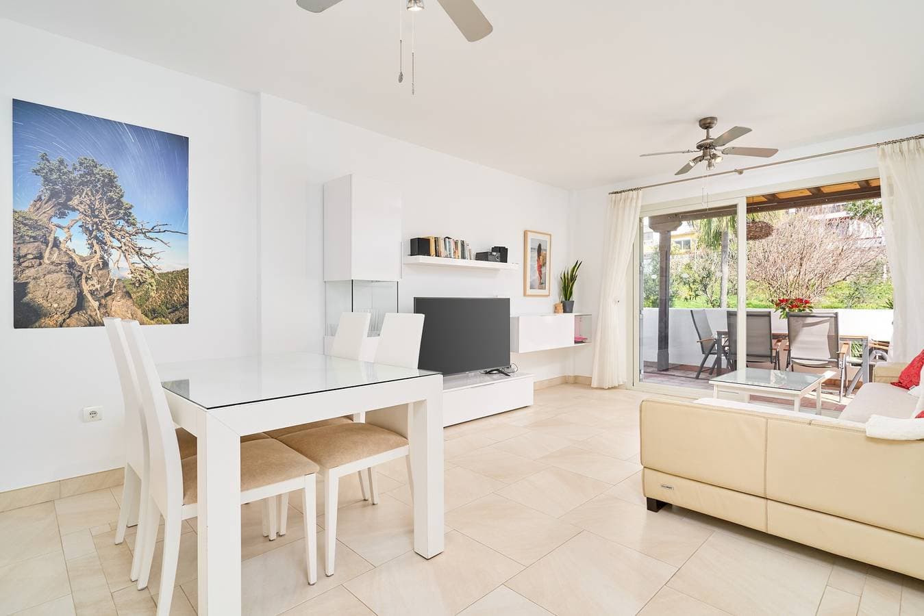 Foto 5 von 32: Apartment 'Oasis Tropical' mit Parkplatz, Pool und Klimaanlage