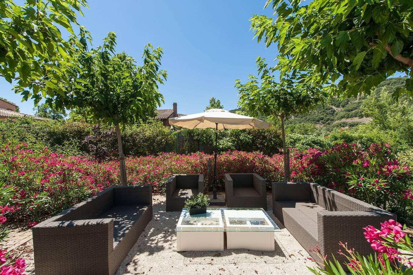 Foto 10 von 32: Villa für 8 Personen mit Garten