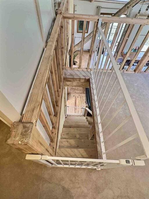 Foto 4 von 36: Six-Bedroom House