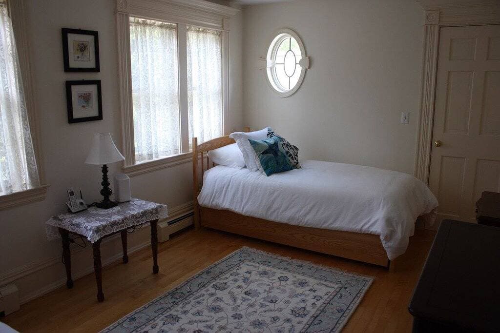 Foto 9 von 48: Do Not miss Maine this Fall.  It is Awesome! Oceanfront Home 5Br, 4Bt A++ Views.