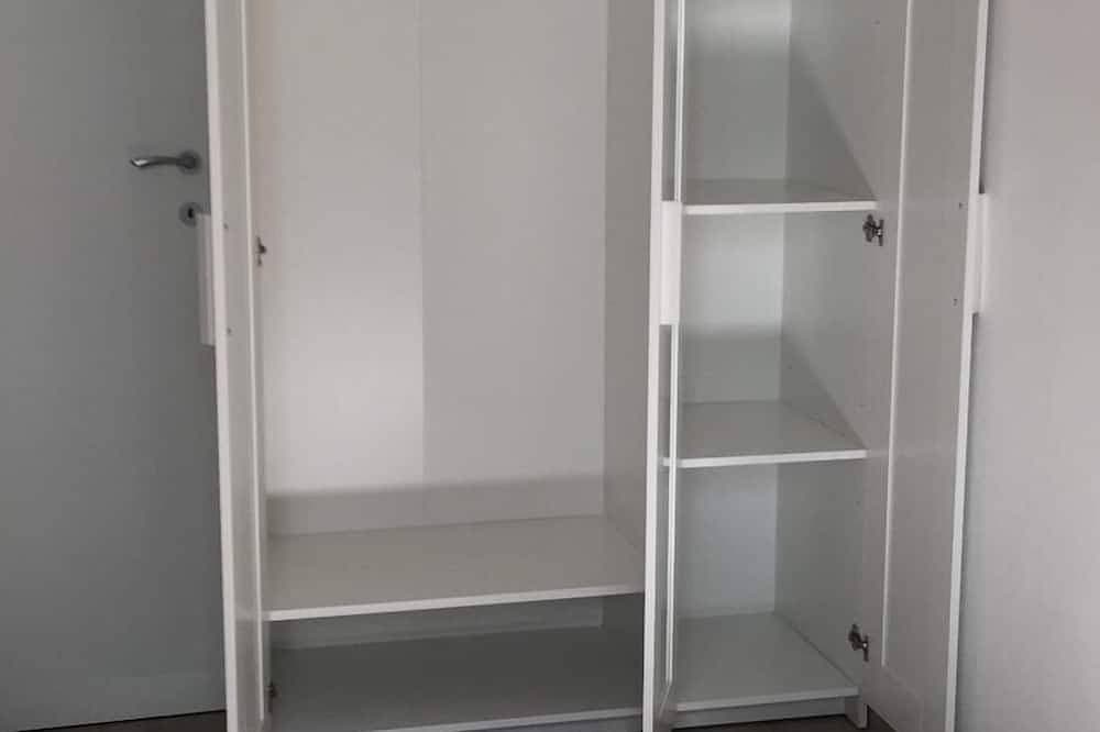 Foto 13 von 19: Baby House - Zweizimmerwohnung mit separatem Innenhof / Wohnung mit privatem Bereich<br>Iun
