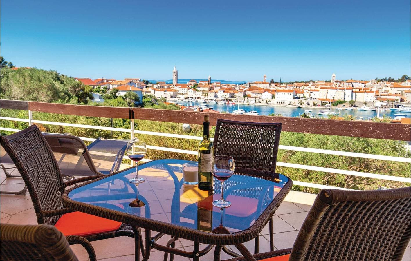 Foto 11 von 34: Gemütliche Ferienwohnung mit Terrasse, WLAN und Parkplatz in der Nähe des FKK-Strandes Kandarola