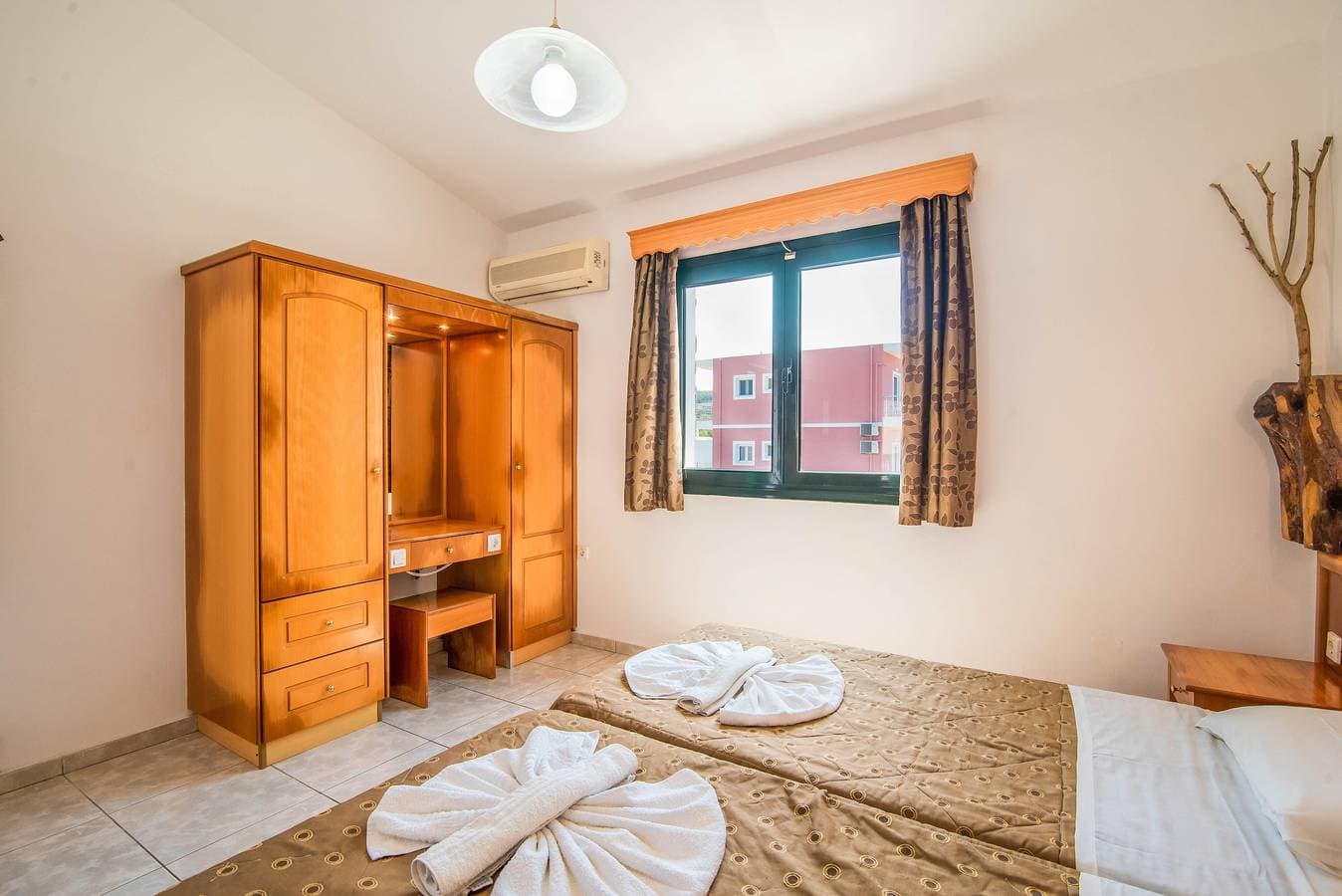 Foto 5 von 20: Studio 'Mirage Arillas Studio Typ A6' mit Meerblick, Pool & WLAN