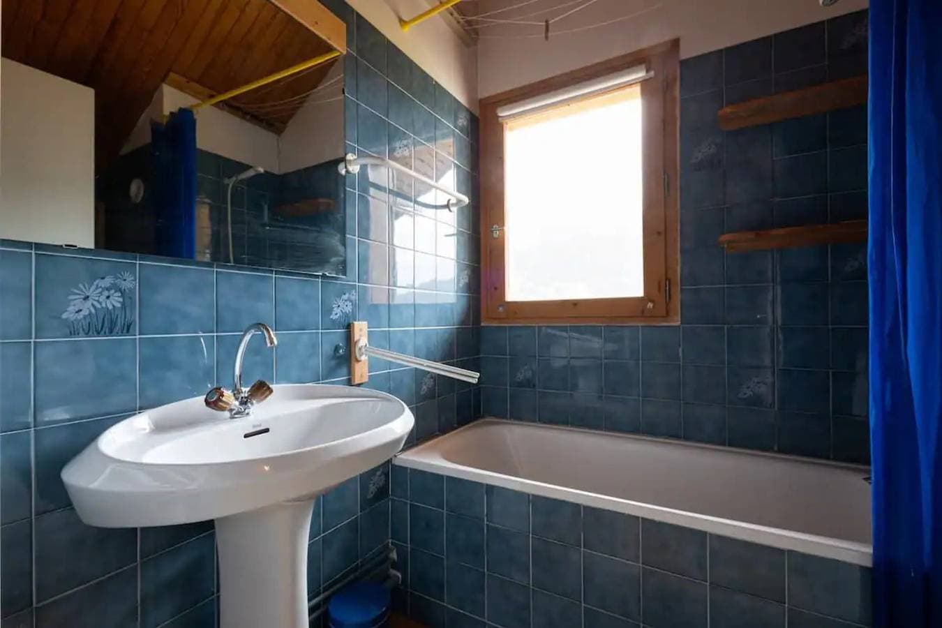 Foto 13 von 22: Ferienwohnung für 8 Personen mit Balkon