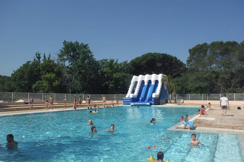 Foto 6 von 9: Superior topaze mobile home equipped Puget sur Argens holiday village 5 swimming pools