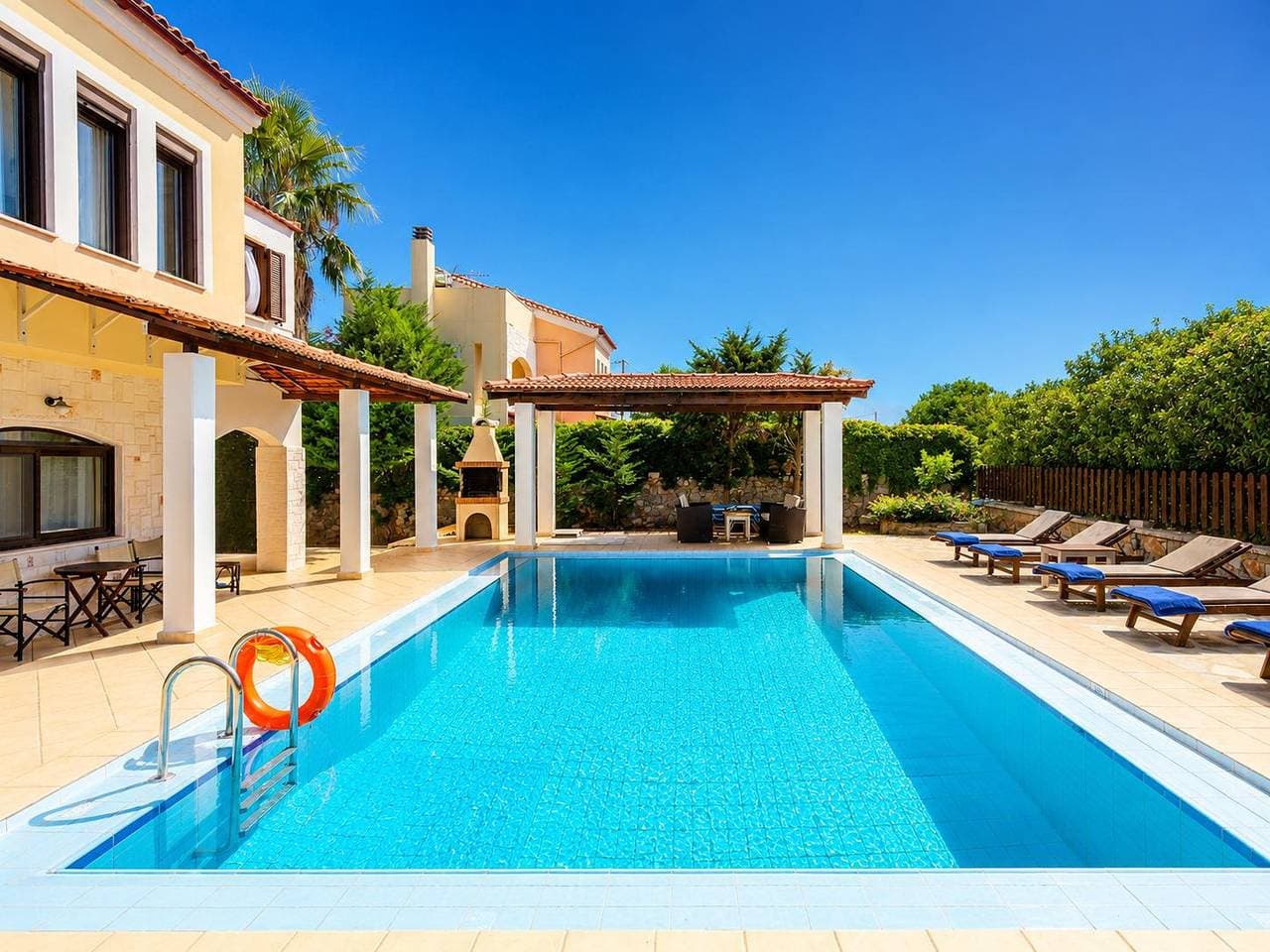 Foto 3 von 30: Villa für 7 Personen mit Terrasse