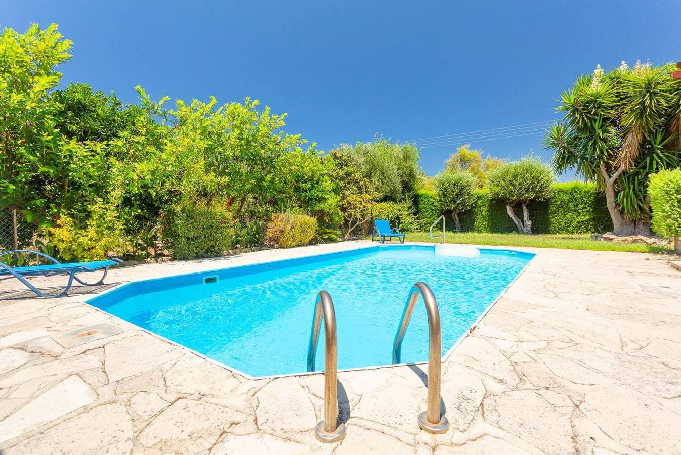 Foto 7 von 29: Villa für 4 Personen mit Balkon