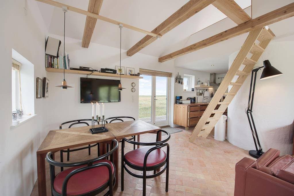 Foto 8 von 25: Einzigartiges Ferienhaus inklusive Wellenrauschen - 50 m Strand