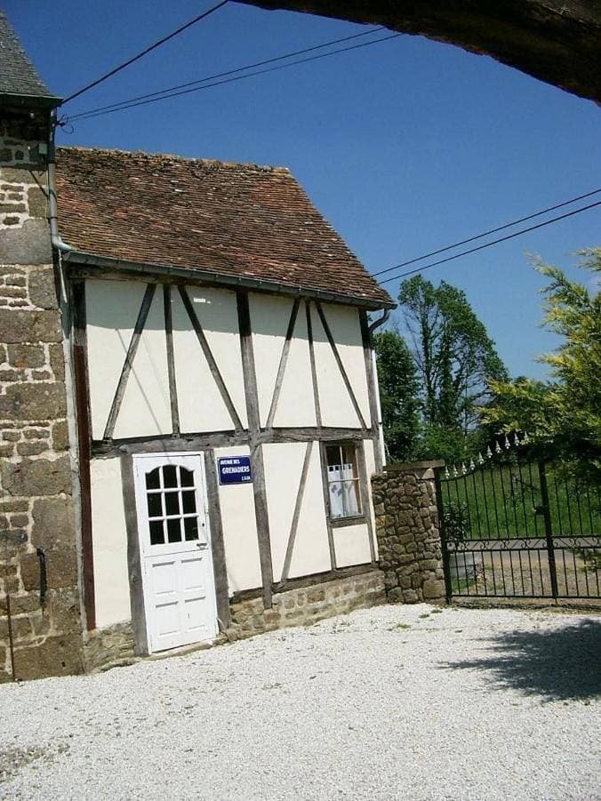 Grenadier's Grange 1