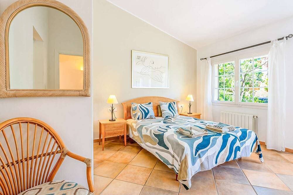 Foto 2 von 30: Mediterranes Ferienhaus mit schönem Meerblick in Costa de la Calma auf Mallorca