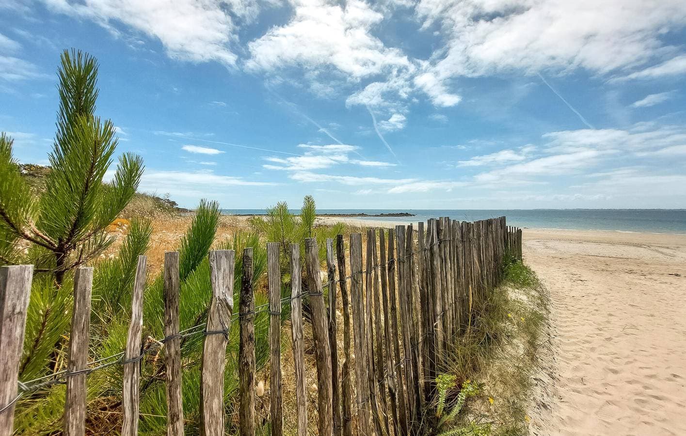 Foto 12 von 13: Rückzugsort am Strand mit Garten und Parkplatz