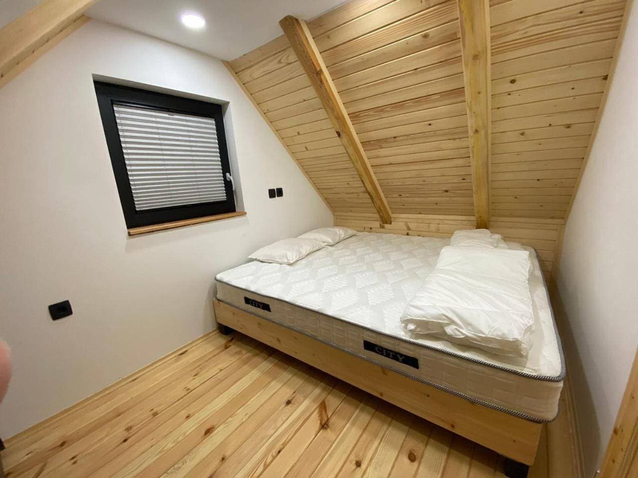 Foto 7 von 16: Two-Bedroom Chalet