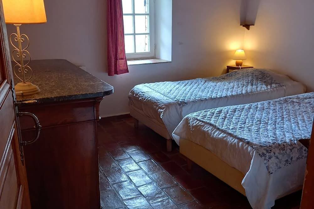 Foto 2 von 30: Bergerie Natur und Panorama, 2 Zimmer, maximal 6 Personen.