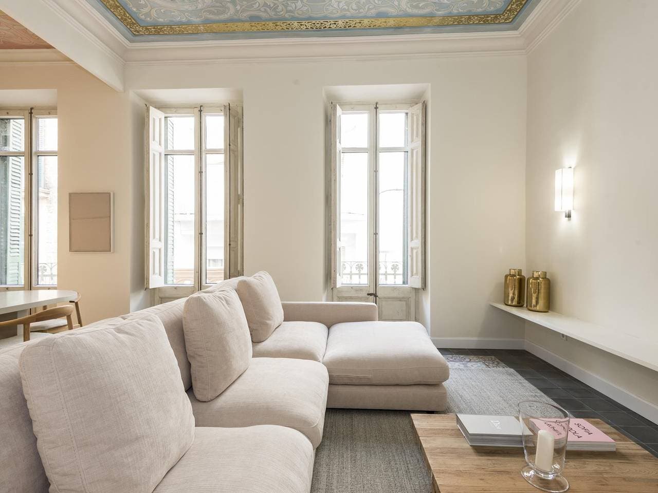 Foto 9 von 46: Ferienwohnung für 5 Personen mit Balkon/Terrasse