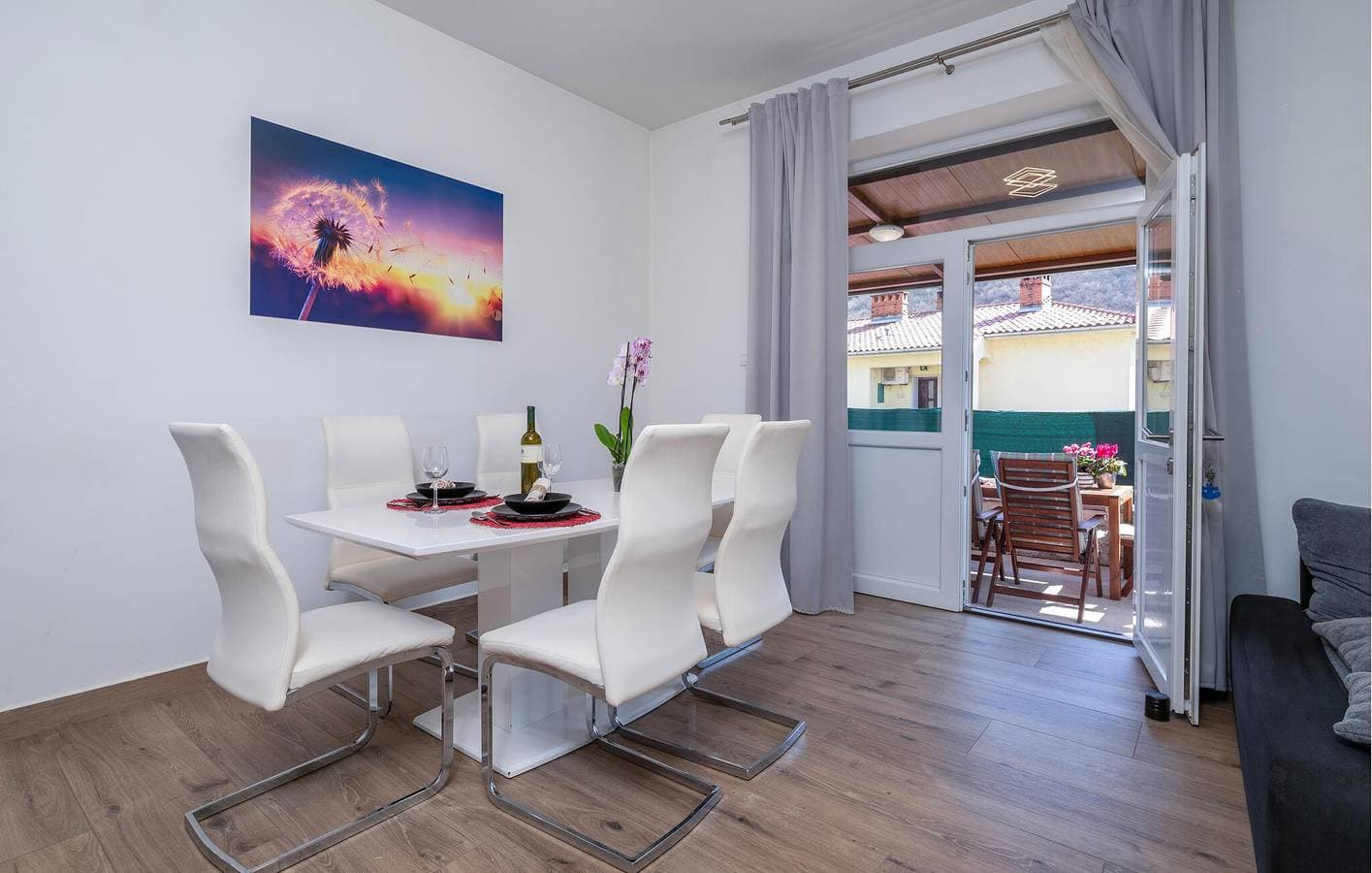 Foto 12 von 24: Gemütliche 2-Zimmer-Wohnung mit WLAN und Parkplatz, 500 m vom Stadtzentrum von Raša entfernt