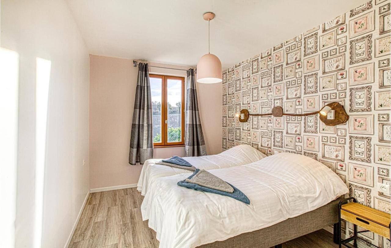 Foto 13 von 18: Three-Bedroom Holiday Home