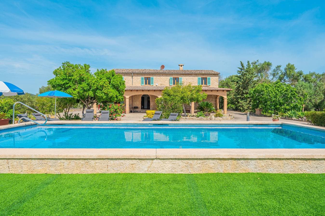 Foto 3 von 27: Ferienhaus 'Son Maimo' mit privatem Pool, eigener Terrasse und WLAN