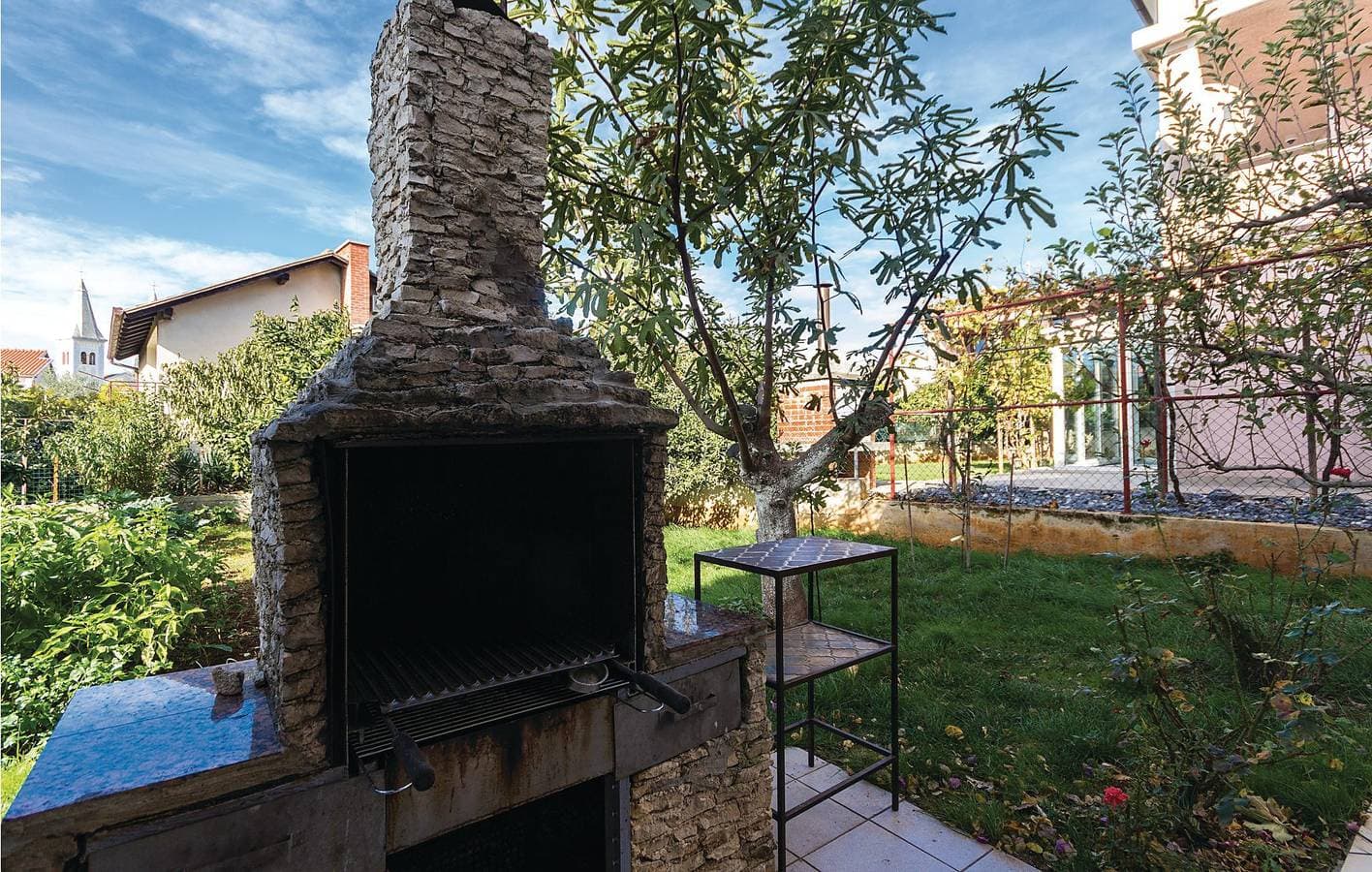 Foto 8 von 33: Gemütliche Ferienwohnung mit Terrasse, WLAN und 1 km Entfernung zum Strand Bijeca