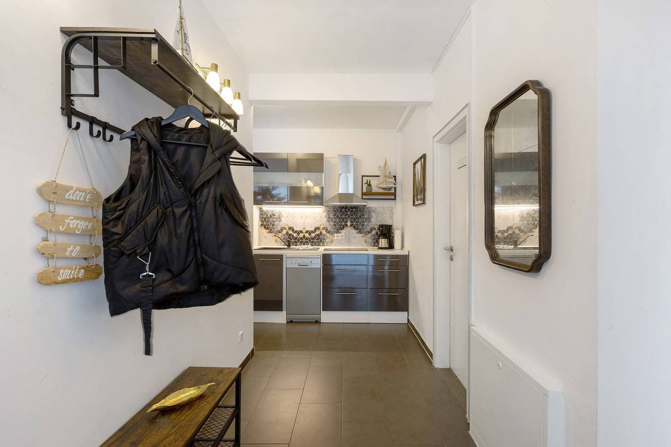 Foto 8 von 18: Ferienwohnung "Seeperle - Marina Mücheln" mit Seeblick, privater Terrasse und Wi-Fi