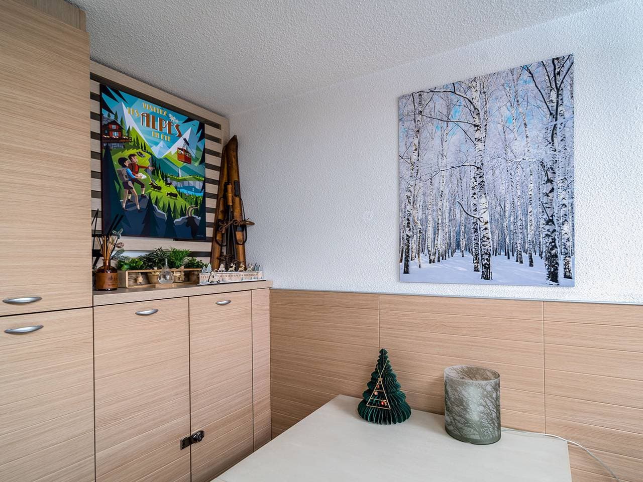 Foto 6 von 14: Charmantes Studio mit Balkon & Bergblick, Poolzugang