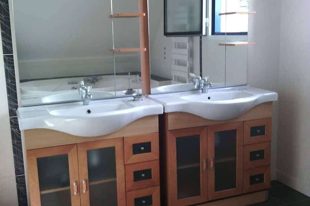 Foto 8 von 21: Haus mit großem Komfort, geräumig und hell, in einer ruhigen Umgebung