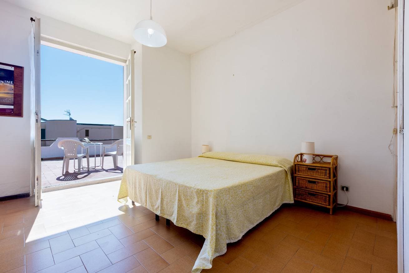 Foto 4 von 46: Ferienwohnung für 10 Personen mit Garten