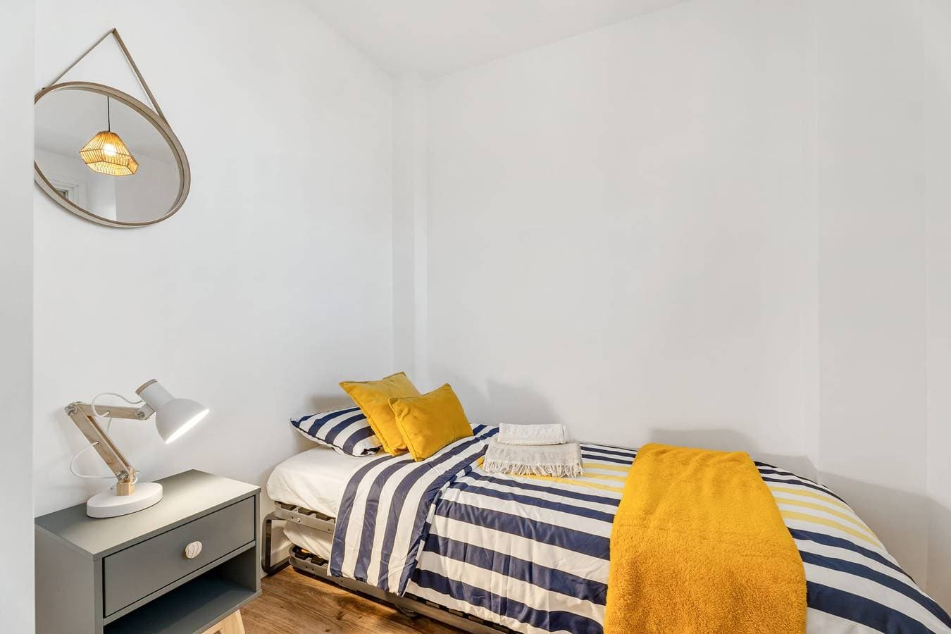 Foto 3 von 19: Ferienwohnung für 3 Personen mit Balkon