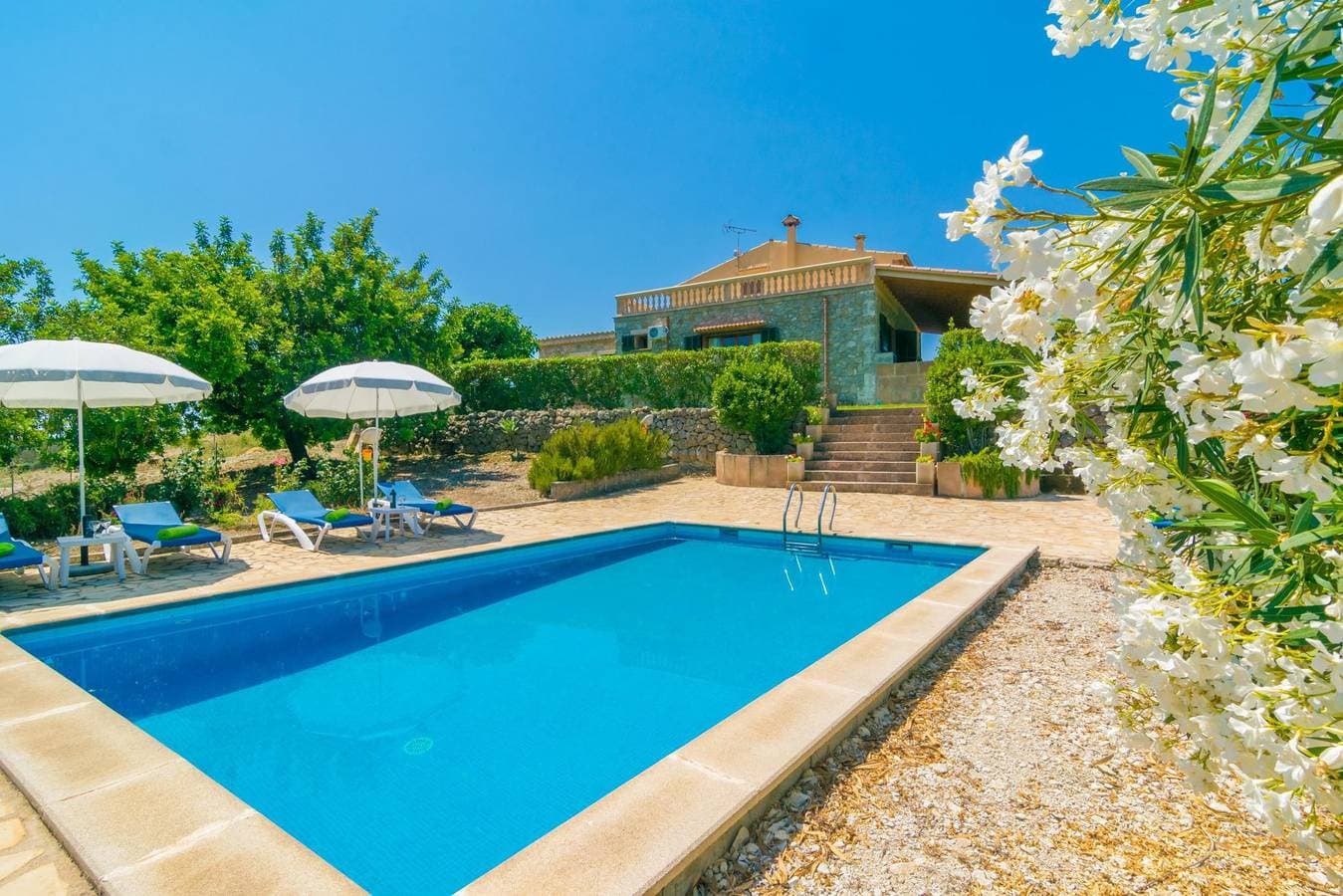 Foto 3 von 33: Cantabou Sa Coma D'Inca - Ferienhaus mit privaten Pool in Moscari. WiFi gratis