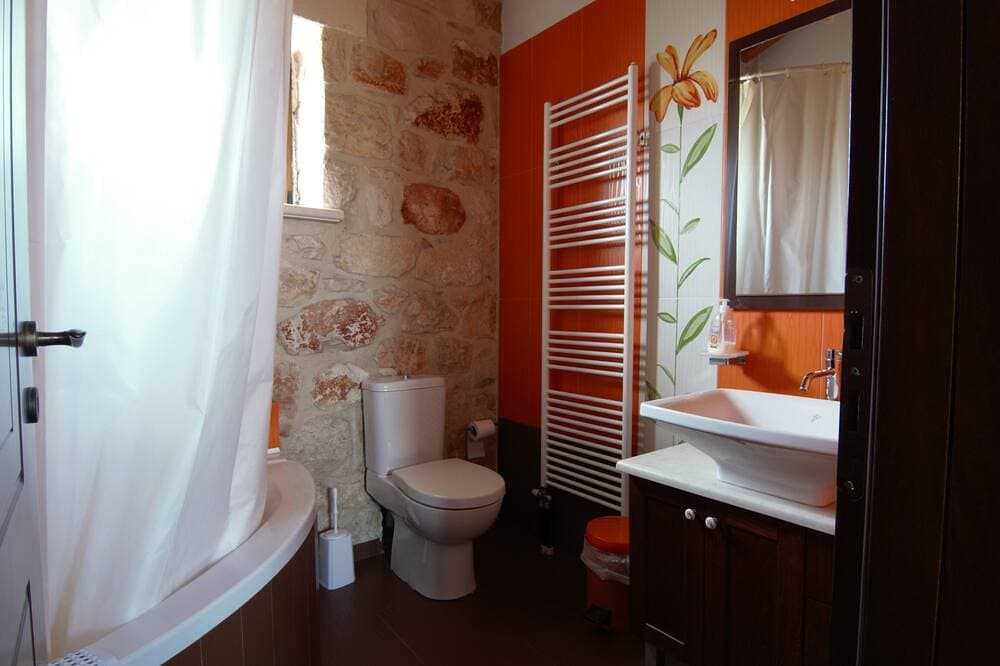 Foto 5 von 10: Rosemary Cottage, Lioriza Houses Zakynthos