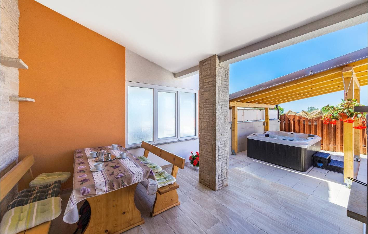 Foto 8 von 26: Gemütliche 1-Zimmer-Wohnung mit Terrasse, WLAN und Parkplatz – 1,5 km vom Strand von Fažana entfernt