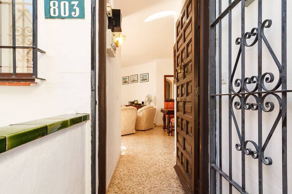 Foto 12 von 30: Capistrano Playa 803 by Casasol