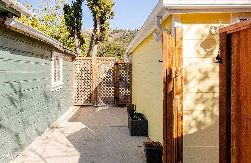 Foto 5 von 37: Modernes Ferienhaus mit kompletter Küche & privater Terrasse. Nahe großartiger Wanderwege!
