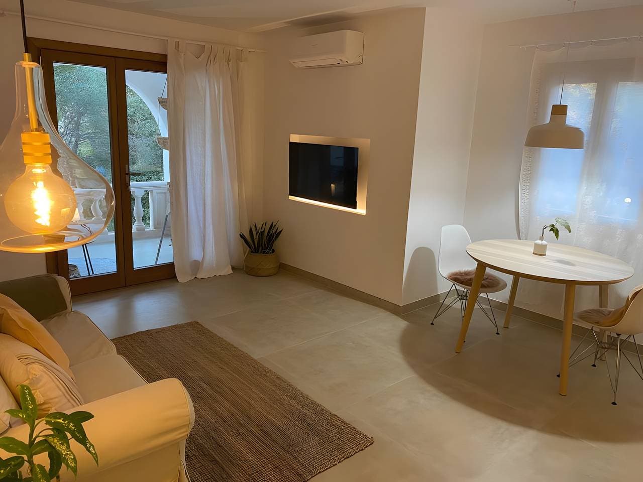 Melpins Apartment 1