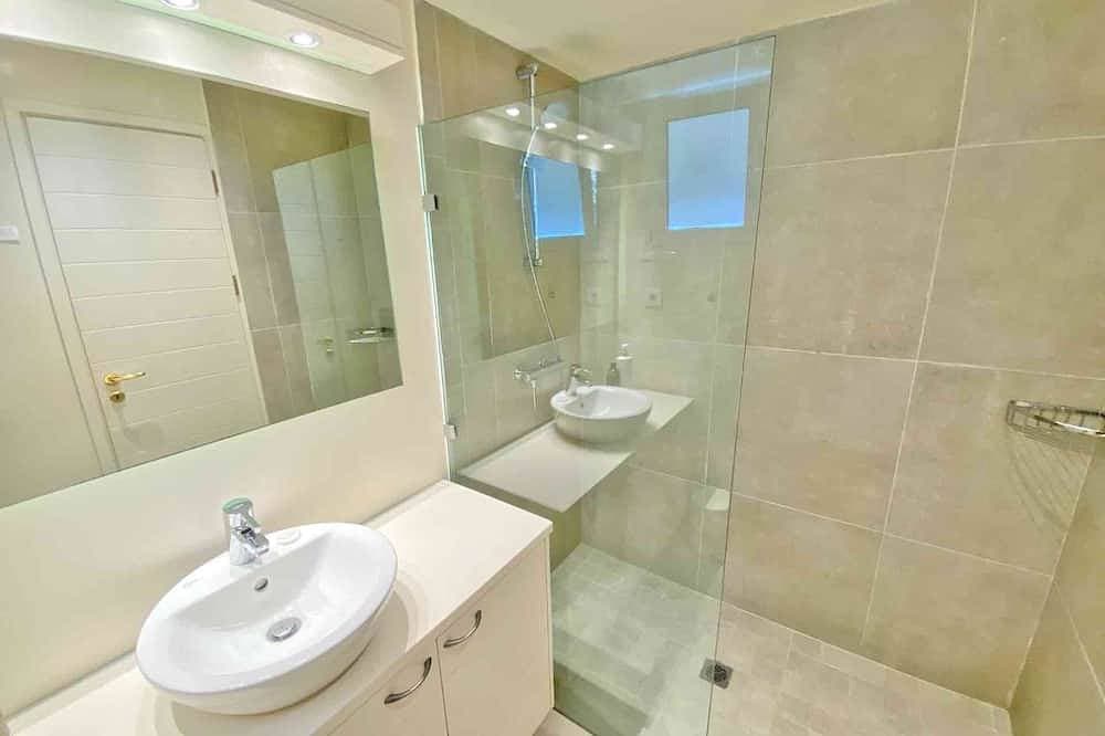 Foto 5 von 30: N-E Küste / Paleopetres Kalami Luxussuite Kvi / 200m vom Strand / Meerblick / Pool