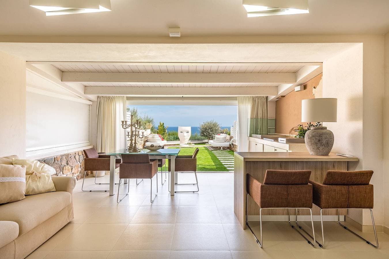 Foto 5 von 34: Ferienhaus 'Villa Acquamarina' mit Meerblick, Garten, Terrasse und WLAN