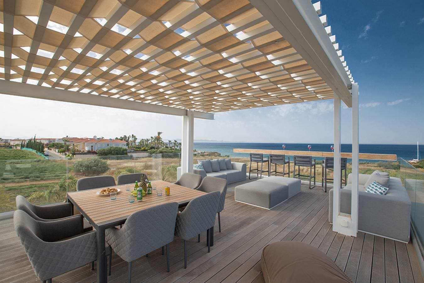 Foto 5 von 29: Villa für 10 Personen mit Balkon/Terrasse
