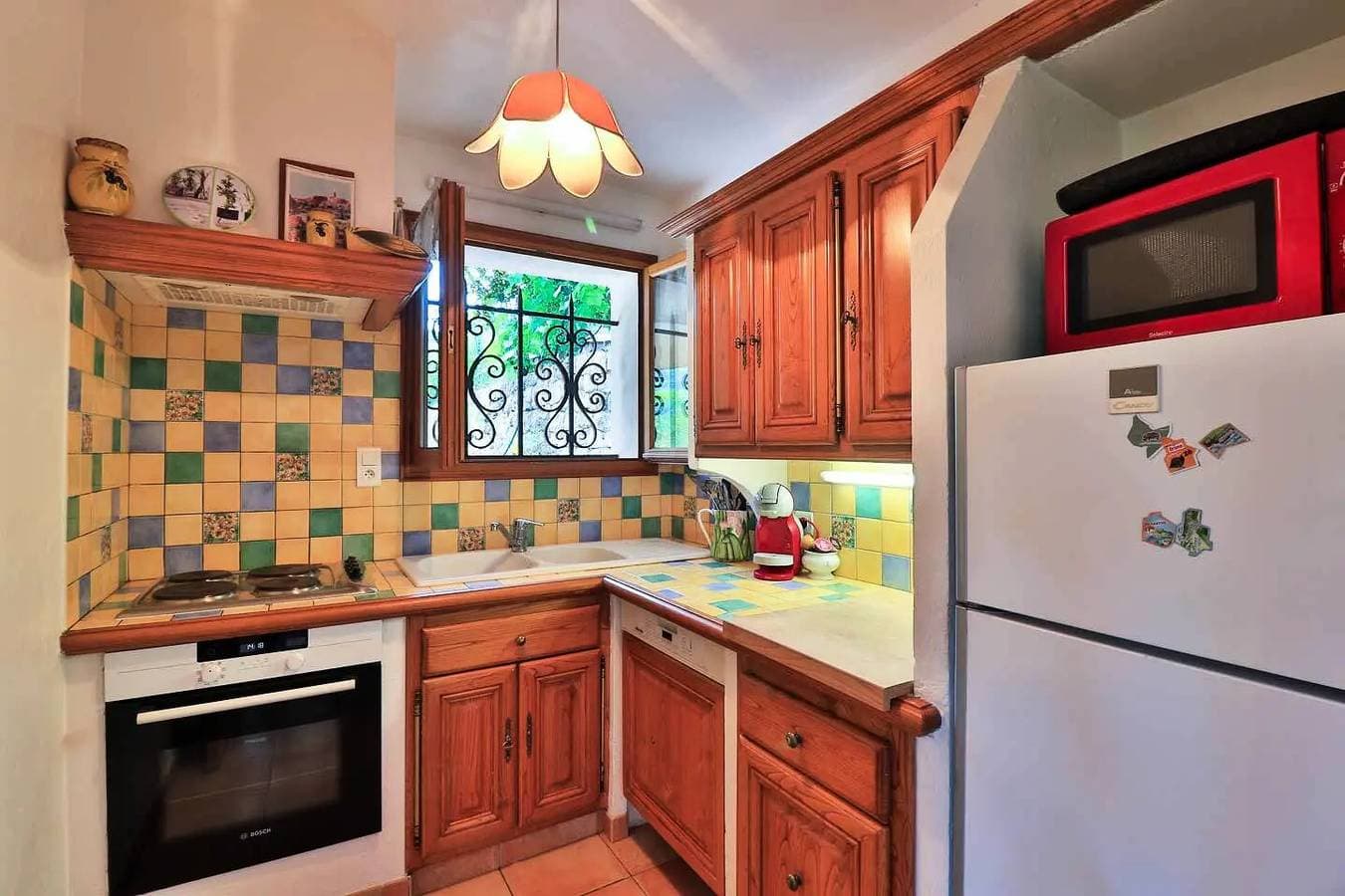 Foto 5 von 9: Ferienwohnung 4 Personen 1 Schlafzimmer mit Garten und Parkplatz