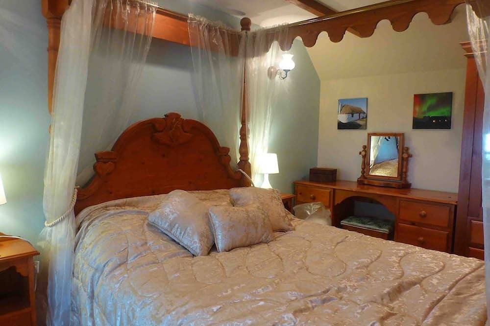 Foto 3 von 23: Willkommen in unserem romantischen, traditionellen Reetdachhaus. ein idealer Rückzug