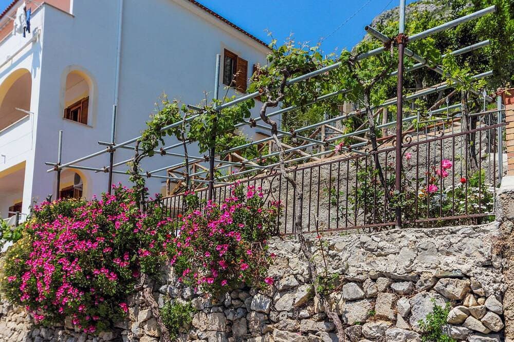 Foto 13 von 30: Villa Wohnung mit perfekten Blick auf Amalfi und das Meer