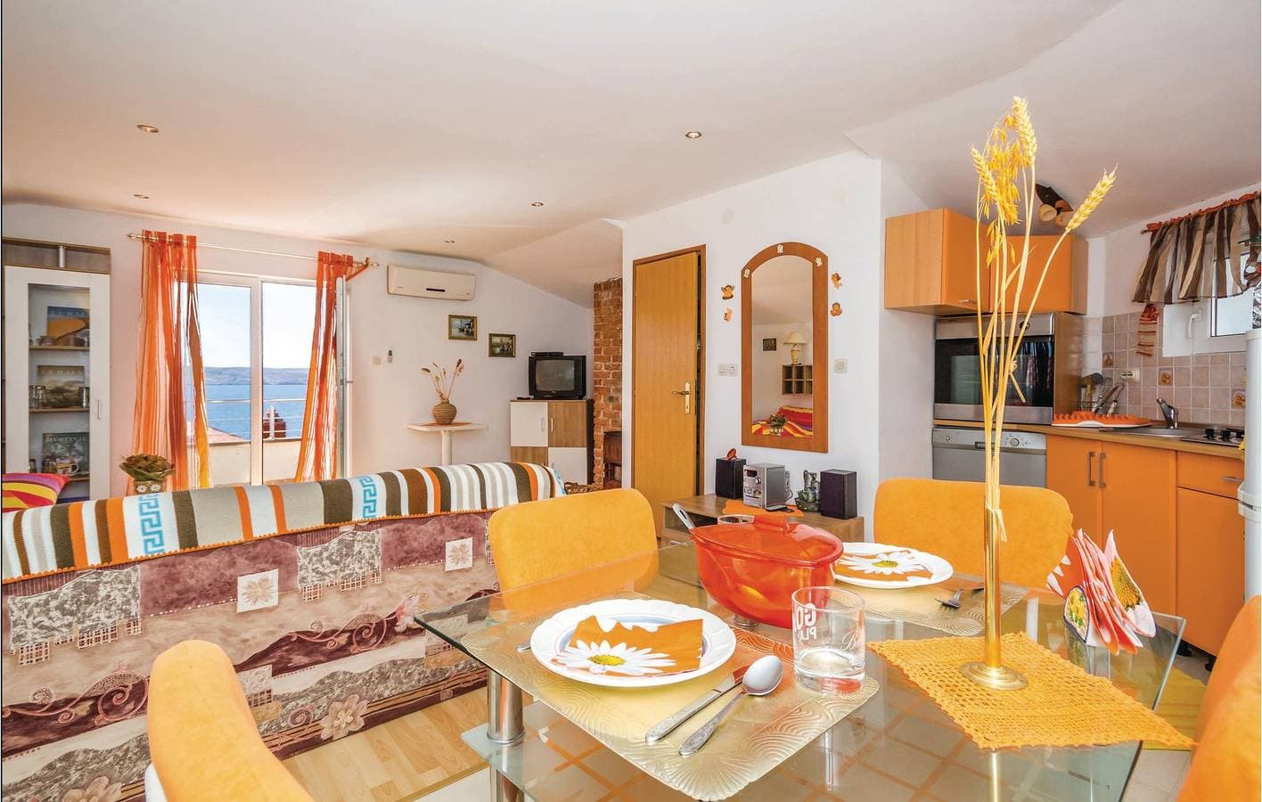 Foto 7 von 22: Apartment am Meer mit Terrasse, WLAN und Parkplatz – 700 m zum Strand