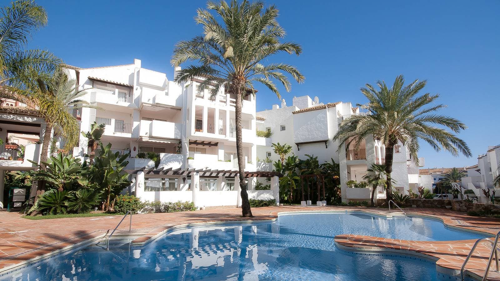 Foto 9 von 24: Fuentes Duquesa 3.13