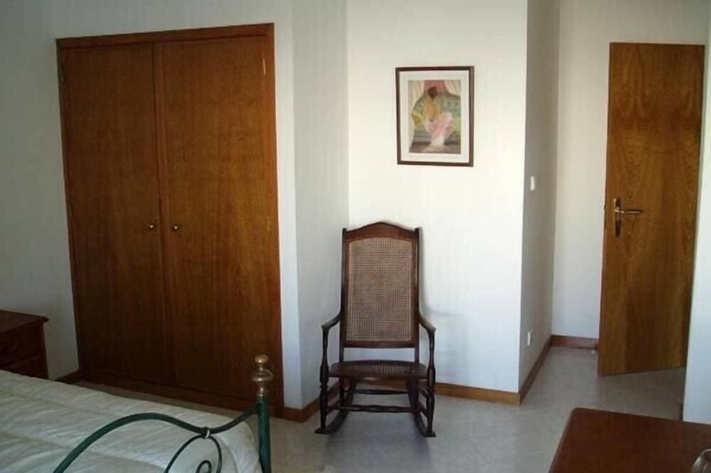 Foto 3 von 19: Schönes Apartment in der 1. Etage mit Blick auf Garten